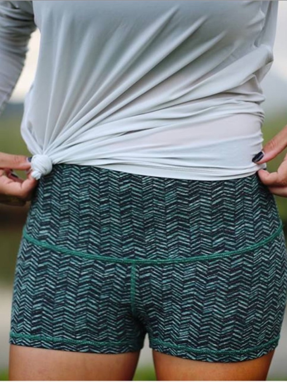 Lululemon Boogie Short (Roll Down) Irregular Spacebone Sea Mist Deep Green